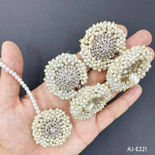 AJ-E221