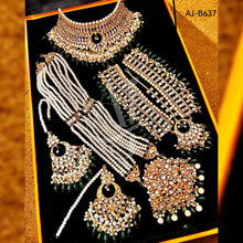 AJ-B637