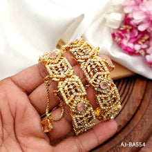 Openable Bangles Pair AJ-BA554