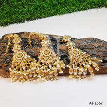 AJ-E557