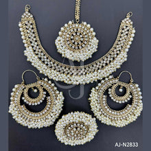 AJ-N2833