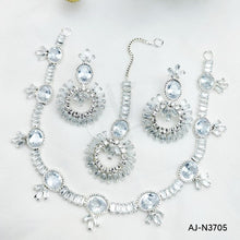 AJ-N3705