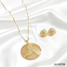 AJ-N3758