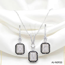 AJ-N3933