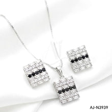 AJ-N3939