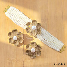 AJ-N3943