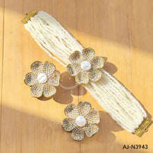 AJ-N3943
