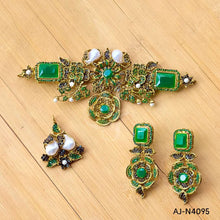 Flower Style Necklace Set AJ-N4095